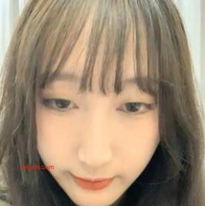 都美竹女神自拍视频，完美身材美腿翘臀玉兔，770MB资源量