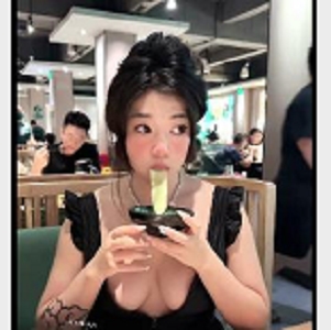 顶级反差母PP第二弹视频大放异彩