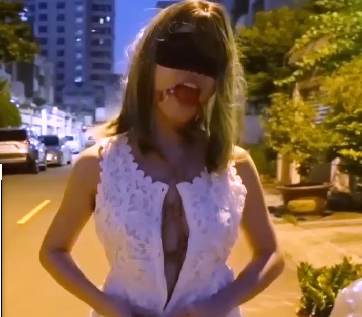 JVID-依依打野绳缚，身材惊艳，资源丰富