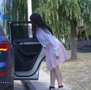 搭讪拖拽打晕嗷嗷叫！警告犯罪反对资源！视频警惕！