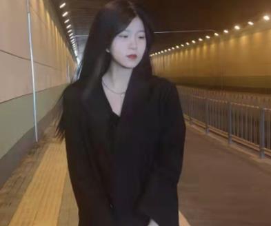 豪R女神渝渝酱微胖型妹子日常臭美，打粑粑后推车视角下载