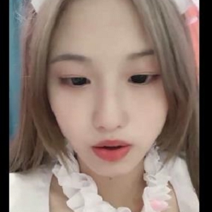 情Q女仆装大一学妹被猪拱,探底学费真走水,可爱迷人下载观看