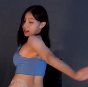 土豪曝光女团成员自拍资源，舞蹈CB曝光！13V-954M视频推荐观看