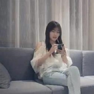 赵总寻欢直播精品作品:大长腿韩系淑女(视频大小419MB)