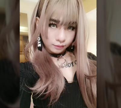 身高最高TS安德跨年闺蜜打粑粑男友伪娘姐妹2V728M