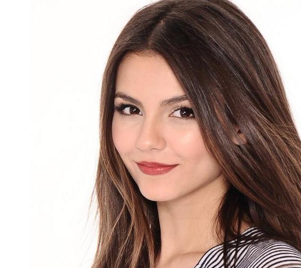 P站混血女神-美腿尺度大-723MB