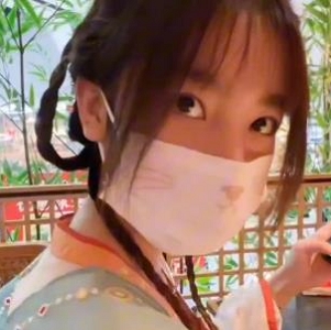 网红少女星米酱COS瑶妹作品1V，470M口红Sao颜值口罩