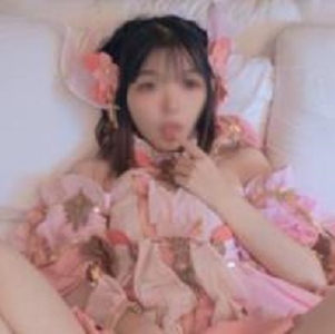 精选反差婊COSER小余秀萝套图，1V283M，身材好，玩具收藏必备