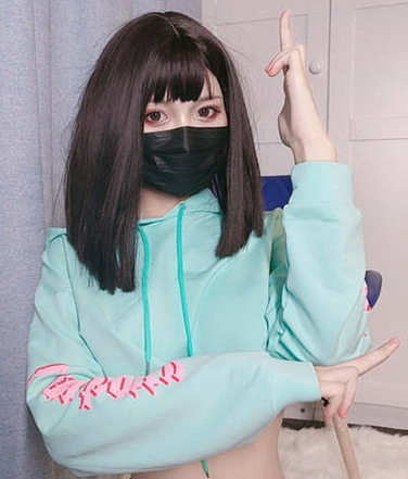 白袜袜格罗吖合集18.3G福利姬绝版视频