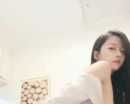 虎牙浮力主播美女热舞合集1v-1.08g