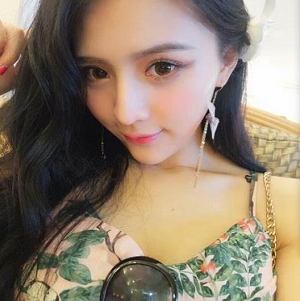 东方航空空姐视频合集：颜值超竿娆身材完美，沉沦其中