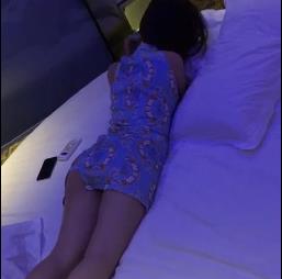 清纯嫩妹嘴艺合集：视觉盛宴