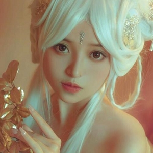 神仙级别cos选手草莓味奈奈兔资源合集3.2G