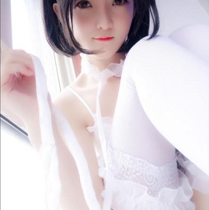 FL姬一小央泽糯米元宵羊毛瀑布白嫩美腿cos视频资源合集4.7G微博