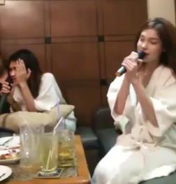 真实T拍合集：学校KTV、抖音直播、PK、稀奇视频、自拍、深夜节目、情侣、漏点、夜店、玩闹，240个视频，917M