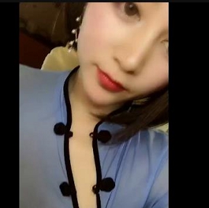 YSL甜甜定制合集：21V，204M，身材美女真容露脸