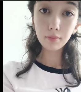 爆火CB资源自拍44分钟清纯小姐姐身材食欲视频