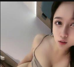 精选美人纹身P友反差婊自拍小姐姐身材真实用嘴1V-2.7G-时长1:20