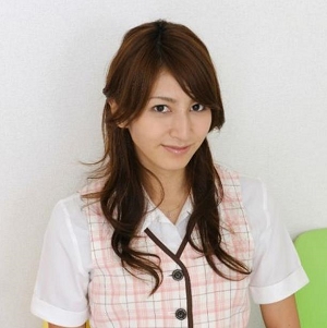 麻豆剧情：同学会背叛女友资源合集，摄影师用心剧本，异域风情，视频大小921MB