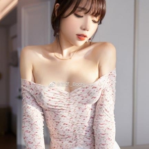 芝芝boot资源合集：打赏视频28V，女神身材直播精品5.8G