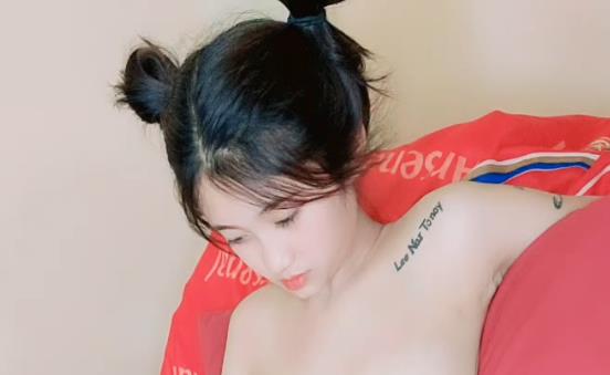 直播教育:小姑娘的纹身之路