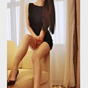 易直播初见美翻天，足系列主播资源社保约足jiao打粑粑李某迪，107V815M