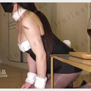 微肉熟女主播晚晚酱3V视频1.3G反差萌舒服身材