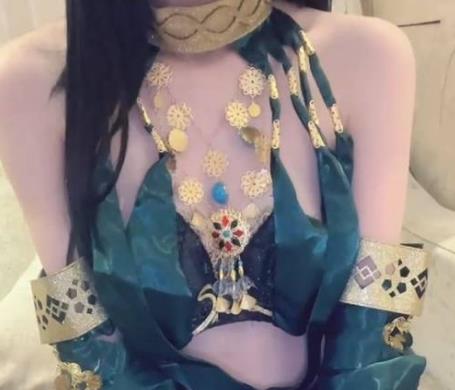 糖心女神安安老师Cos迦南，1V205M视频火爆上线