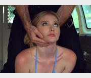 北欧女神melody高清视频双发，搭便车被司机半路CC，颜值身材颜S，下载观看