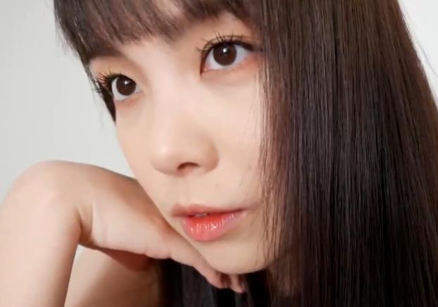 YunaTamago自购小视频合集,时长10-14分钟不等,全方面展示她的魅力,包括solo表演和道具CC,PH更新,sex内容,下载观看