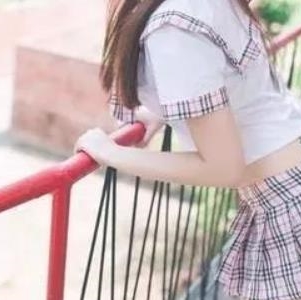 台湾网红小姐姐琳琳直播粉嫩系甜美礼貌