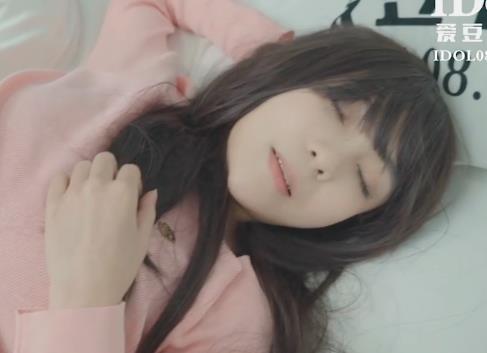 1V-372M：22分钟M片，车主她耍脾气观看灰机