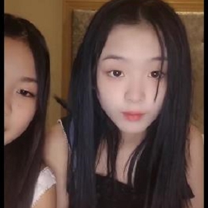 稚鸟系列:帅哥J果自拍1分48秒视频,学生妹与服务员实战3V3用嘴进入游戏,小姐姐自娱自乐出不明液体,不明液体涌入,下载观看享受疯狂感觉乐趣