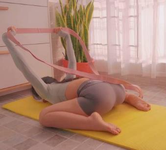 瑜伽网红Aimier火爆onlyfans,10个视频+5组照片,完美身材闪现