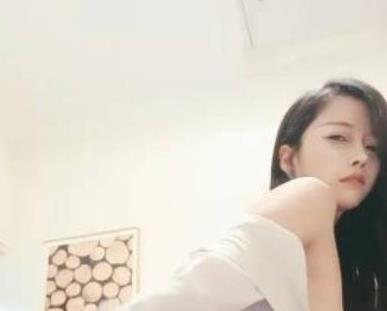 虎牙高冷御姐FL姬大胆自我安慰合集精心整理，绅士必备