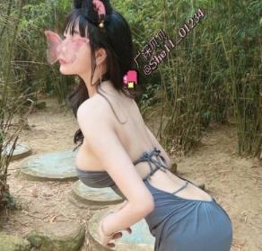 广深小粉酱：教育达人颜值身材全方位展现54V2G