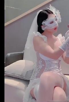 女神Lisa最新作品，1V-665M，时长25分钟，精选丝袜高跟，颜值超S，抖音十万粉丝，婚纱大长腿，国内精选，下载观看！