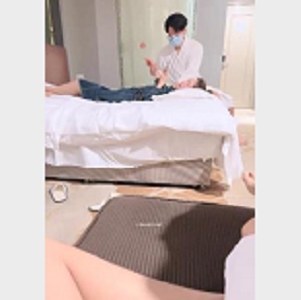 真实自拍男师傅按摩三人游露脸视频-6V-1.4G身材好