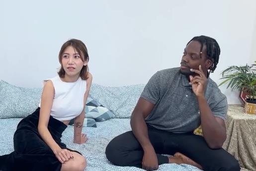 湾湾女主与黑人激战，三大汉助阵，观看下载合作