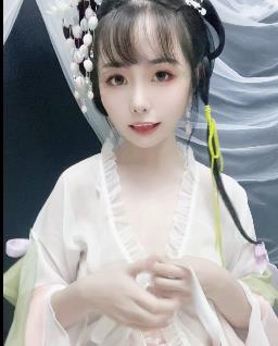 喵小吉自拍COS露脸全L作品-8V-4.7G，痔疮全方位展示，观看享受进步