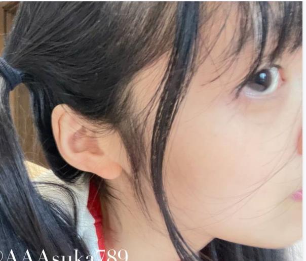 短视频精选萝L-Asuku：凹陷R、道具剃毛特写OnlyFans