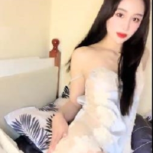 新人尤物mai神不卖艺美腿美颜作品推特3V-1.7G