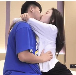 高清2K修复！网红小宝探花女主颜值爆表！视频资源1.05G，绅士必收！