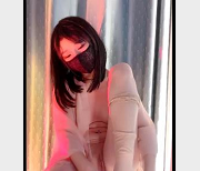 半糖美女主播自拍视频，时长55分，身材极好，颜值抗打