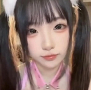 女主播佐佐酱展示颜值直播，微密圈妹子吸引宅男，视频数量丰富