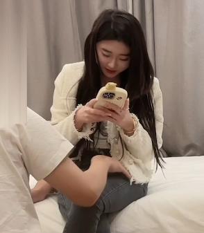 杏传媒探花大神(鬼脚七)系列：边缘女十九岁美人，时长32分钟精选