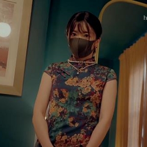 2023最新玩偶姐姐自拍视频1V-1.2G，时长27分，旗袍诱惑，更新预告剧情八集