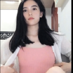 爱芙罗黛蒂阿悦合集：颜值高身材好，22V25G视频作品，唱歌拍戏双栖达人