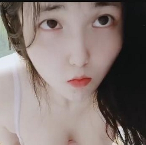 超严重X瘾症!可爱小妹xiaoe最新自拍作品,52V-9.2G,私发福利!故事编造,露脸/打码,视觉听觉双重享受!