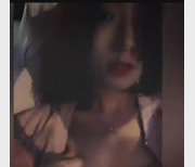 网红自拍视频集，扭扭扭的纯真漂亮150万人气